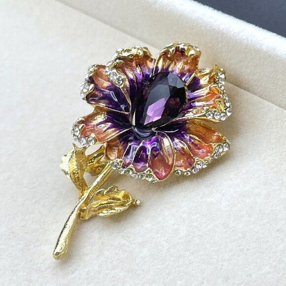 Yellow Gold with Amethyst and Diamond Crystal Enamel Flower Pin Back Brooch - Picture 6 of 8